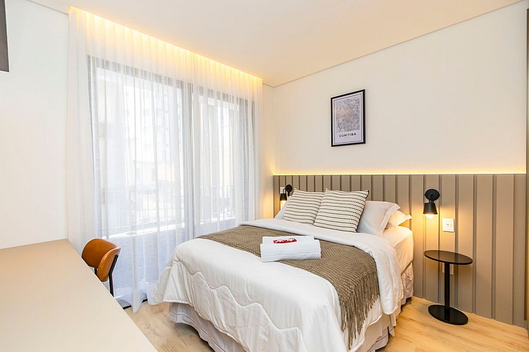 Apto em prédio com Piscina, Região Nobre - TEM0205