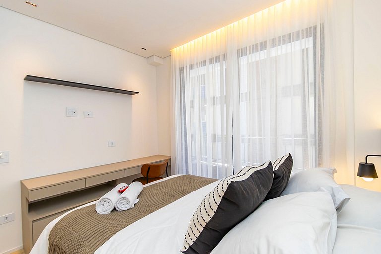 Apto em prédio com Piscina, Região Nobre - TEM0205