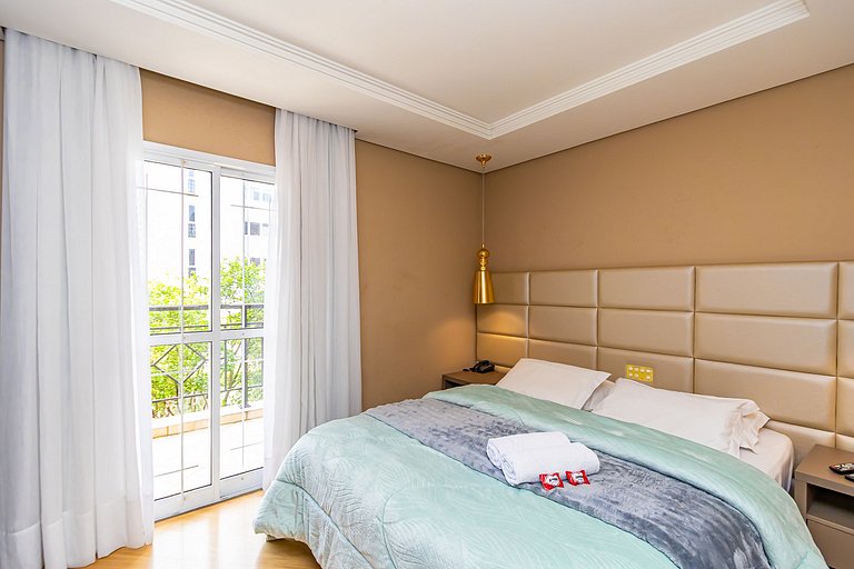 Apartamento 1 Quarto com Vaga no Batel - LUC0108