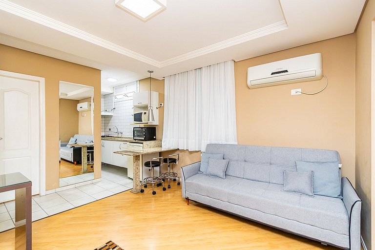 Apartamento 1 Quarto com Vaga no Batel - LUC0108