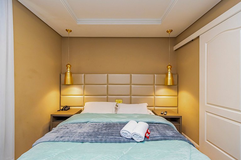 Apartamento 1 Quarto com Vaga no Batel - LUC0108