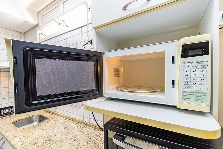 Apartamento 1 Quarto com Vaga no Batel - LUC0108