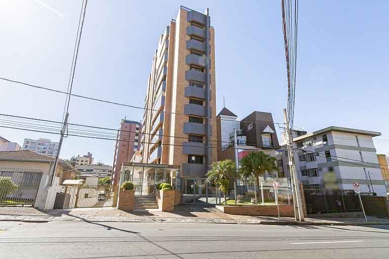 Apartamento 1 Quarto com Vaga no Batel - LUC0108