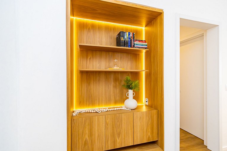 Retrofit Premium ao lado da Praça do Japão -BAR141