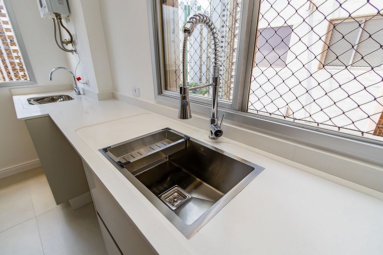 Retrofit Premium ao lado da Praça do Japão -BAR141