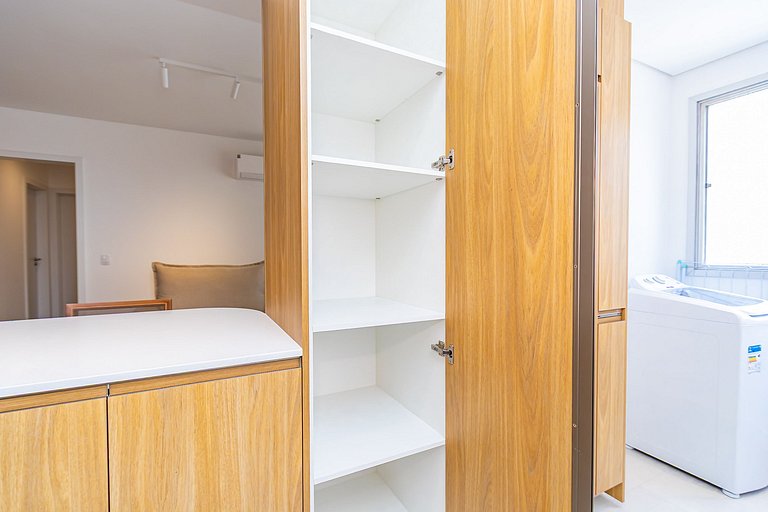 Retrofit Premium ao lado da Praça do Japão -BAR141