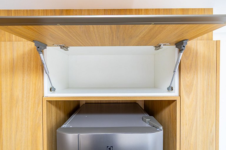 Retrofit Premium ao lado da Praça do Japão -BAR141