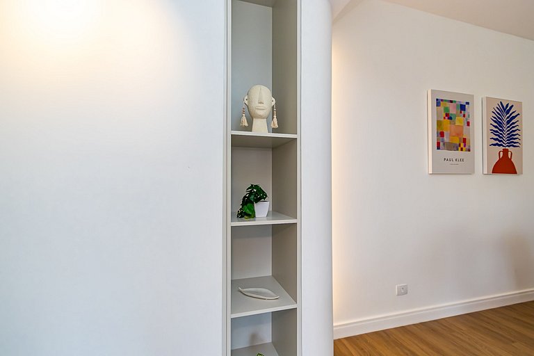 Retrofit Premium ao lado da Praça do Japão -BAR141