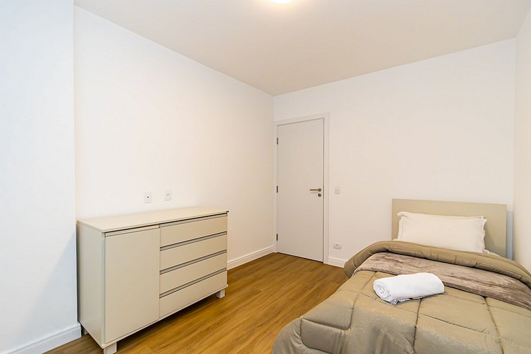 Retrofit Premium ao lado da Praça do Japão -BAR141