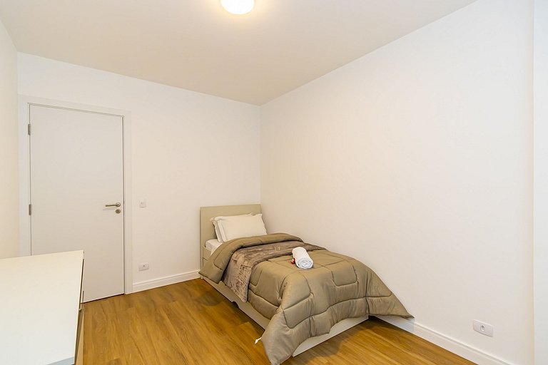 Retrofit Premium ao lado da Praça do Japão -BAR141