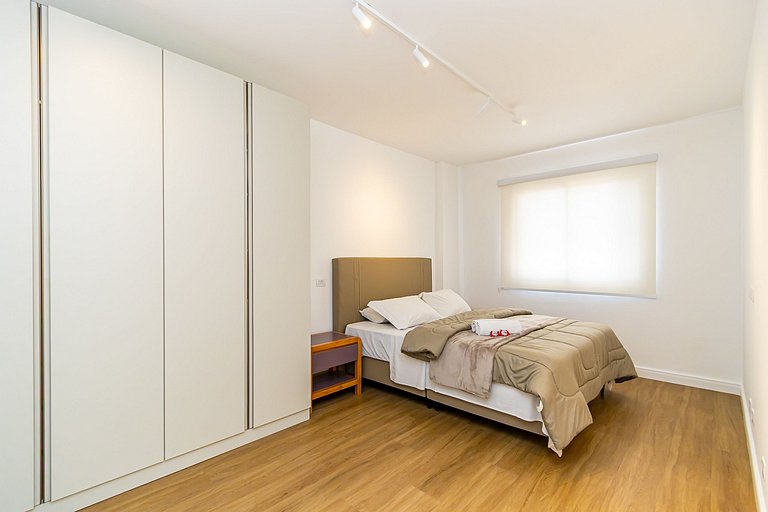 Retrofit Premium ao lado da Praça do Japão -BAR141