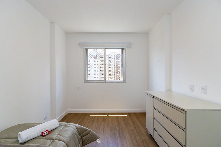 Retrofit Premium ao lado da Praça do Japão -BAR141