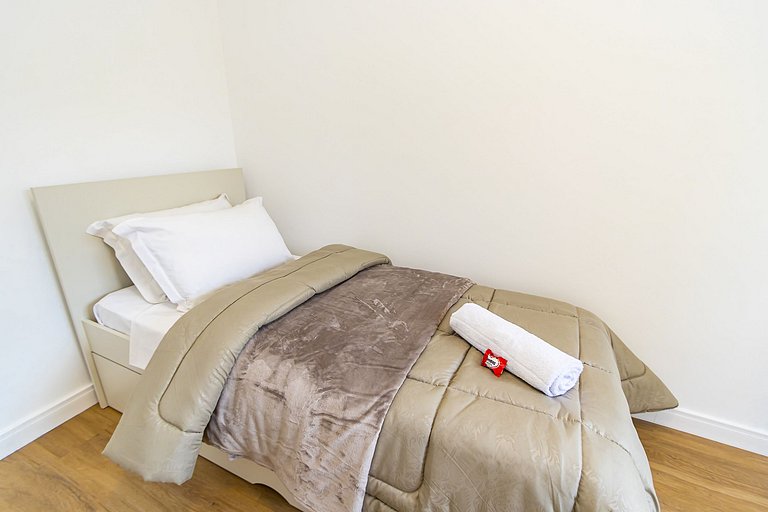 Retrofit Premium ao lado da Praça do Japão -BAR141