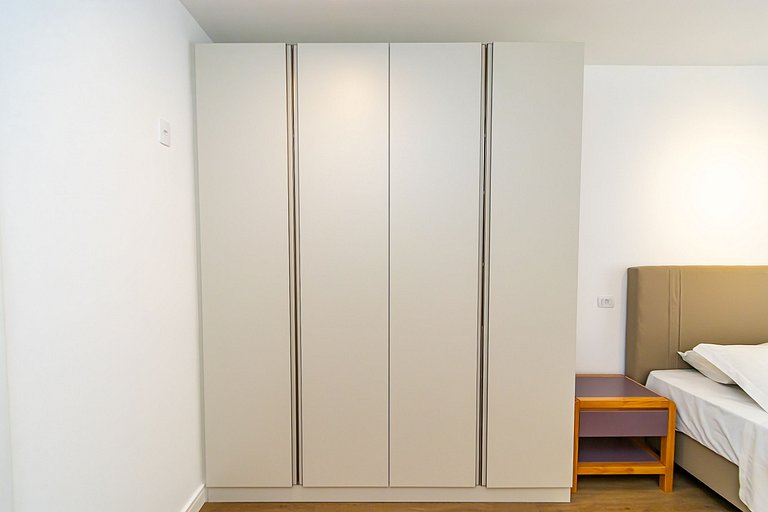 Retrofit Premium ao lado da Praça do Japão -BAR141