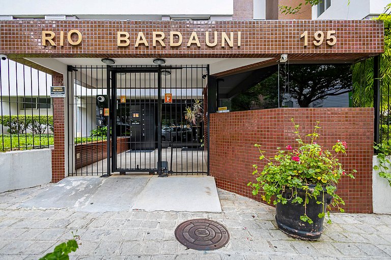 Retrofit Premium ao lado da Praça do Japão -BAR141