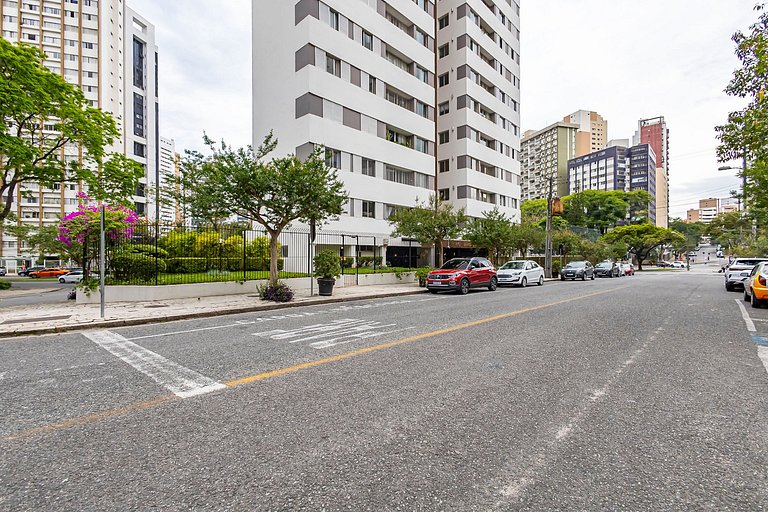 Retrofit Premium ao lado da Praça do Japão -BAR141