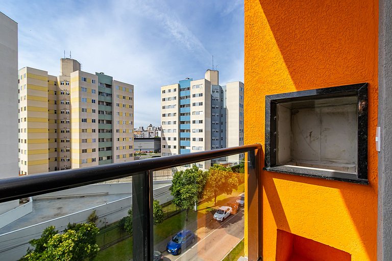 Studio em Prédio com Piscina no Portão - DOR0509B