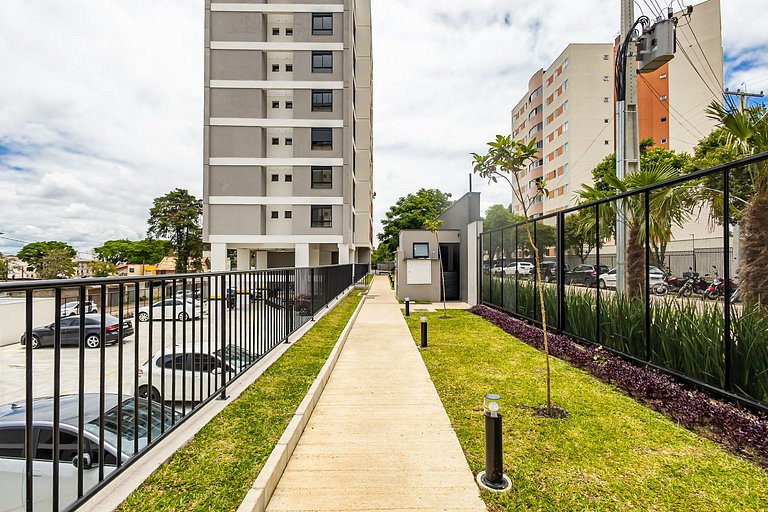 Studio em Prédio com Piscina no Portão - DOR0509B