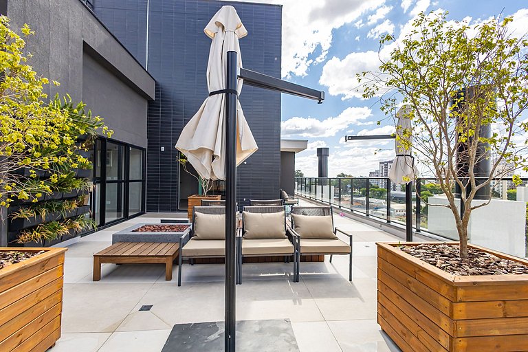 Studio em Prédio com Piscina no Portão - DOR0509B