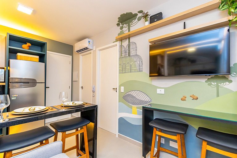 Charme Curitibano, apto 1q super completo -CNA0813