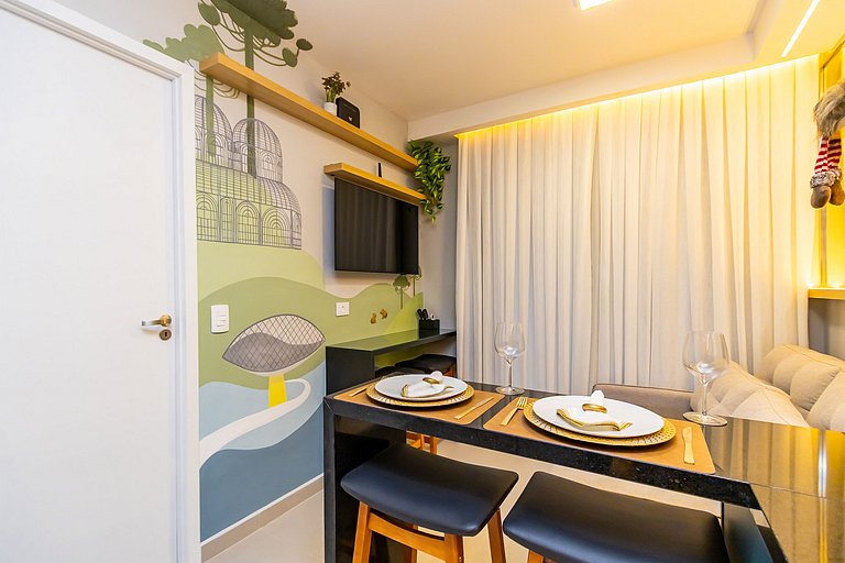 Charme Curitibano, apto 1q super completo -CNA0813