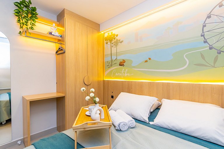 Charme Curitibano, apto 1q super completo -CNA0813