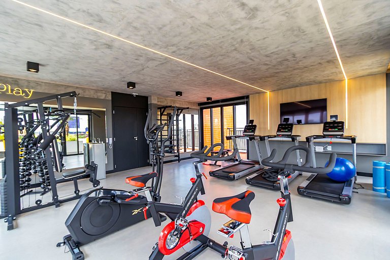 Charme Curitibano, apto 1q super completo -CNA0813