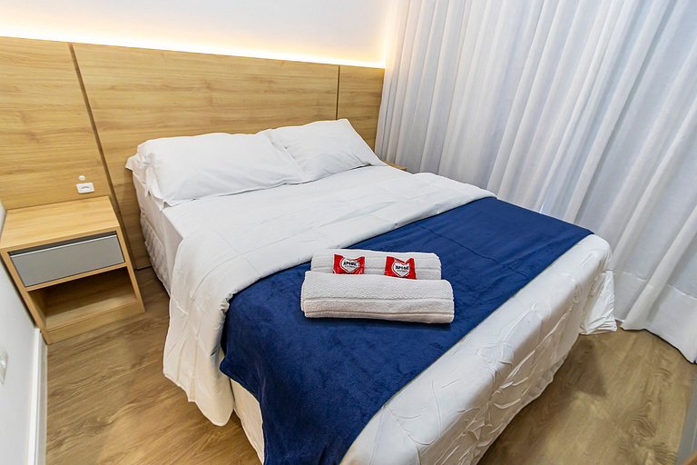 Studio em prédio novo no Centro - MAN1708