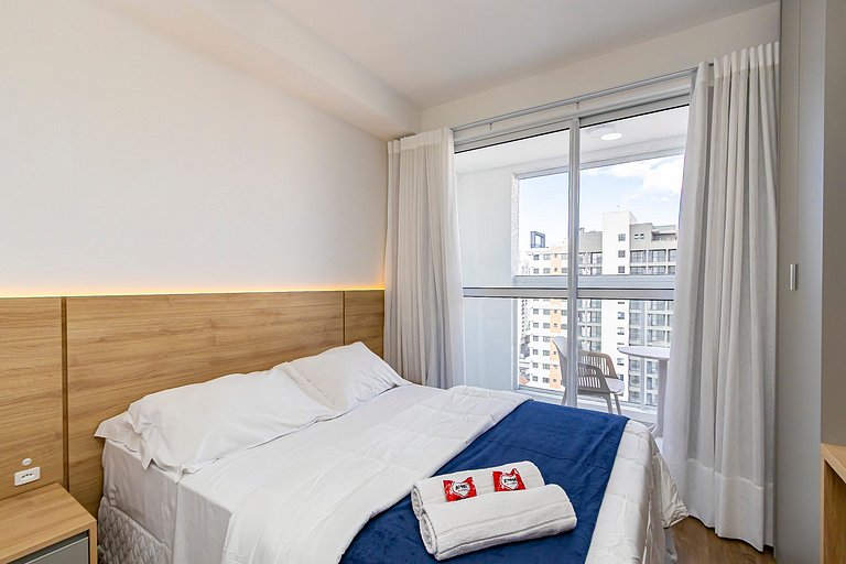 Studio em prédio novo no Centro - MAN1708