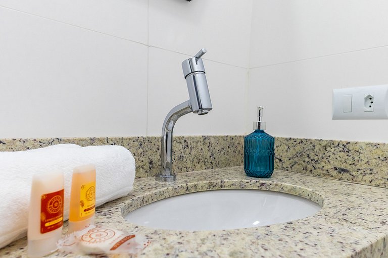 Apto de 1 quarto no centro de Curitiba - FAI0410