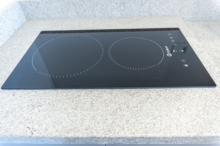 Studio com vista para o Centro de Curitiba-MAN1707