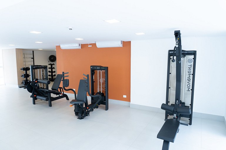 Studio com vista para o Centro de Curitiba-MAN1707