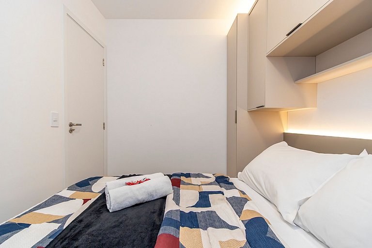 Apto de 2q super iluminado e ensolarado - CNA0309