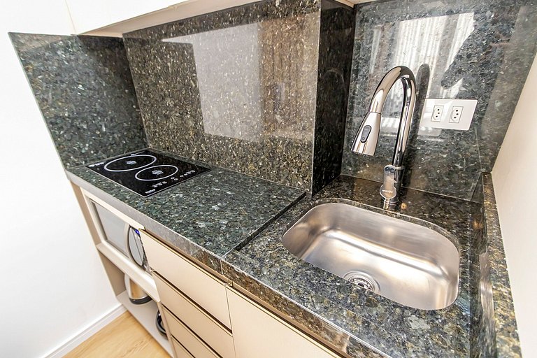 Apto de 2q super iluminado e ensolarado - CNA0309