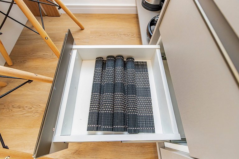 Apto de 2q super iluminado e ensolarado - CNA0309