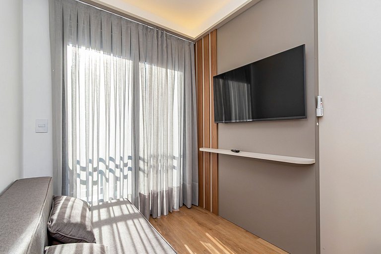 Apto de 2q super iluminado e ensolarado - CNA0309