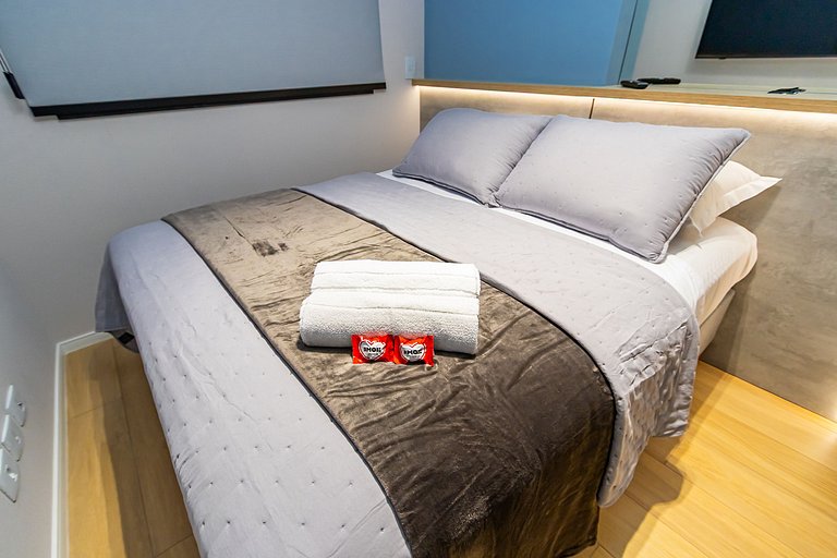 Apto de 2q, c/ vaga em prédio com Piscina -IBI0407