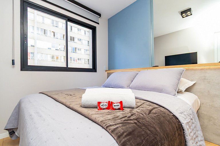 Apto de 2q, c/ vaga em prédio com Piscina -IBI0407