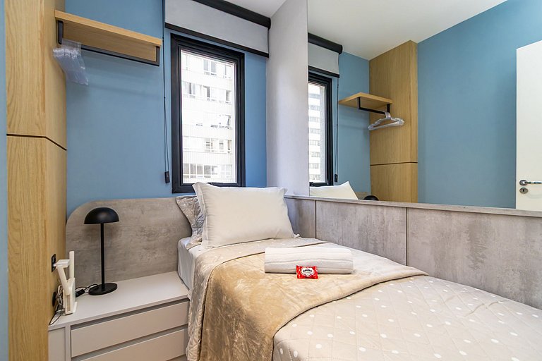 Apto de 2q, c/ vaga em prédio com Piscina -IBI0407