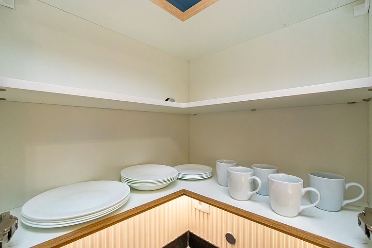 Apto de 2q, c/ vaga em prédio com Piscina -IBI0407