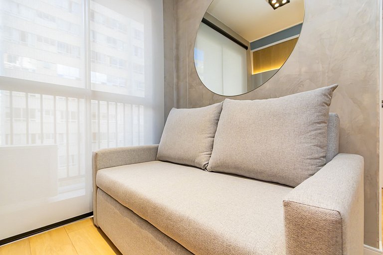 Apto de 2q, c/ vaga em prédio com Piscina -IBI0407