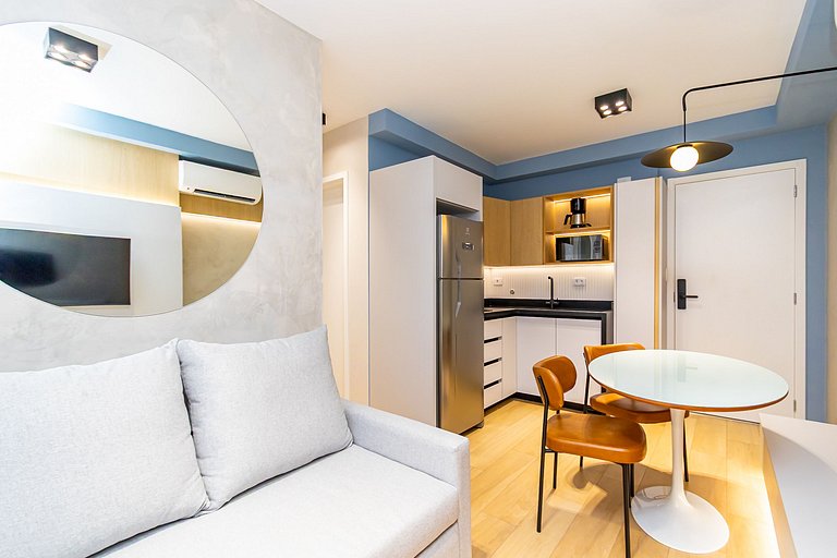 Apto de 2q, c/ vaga em prédio com Piscina -IBI0407