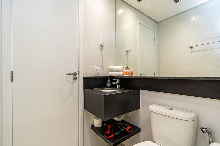 Apto de 2q, c/ vaga em prédio com Piscina -IBI0407