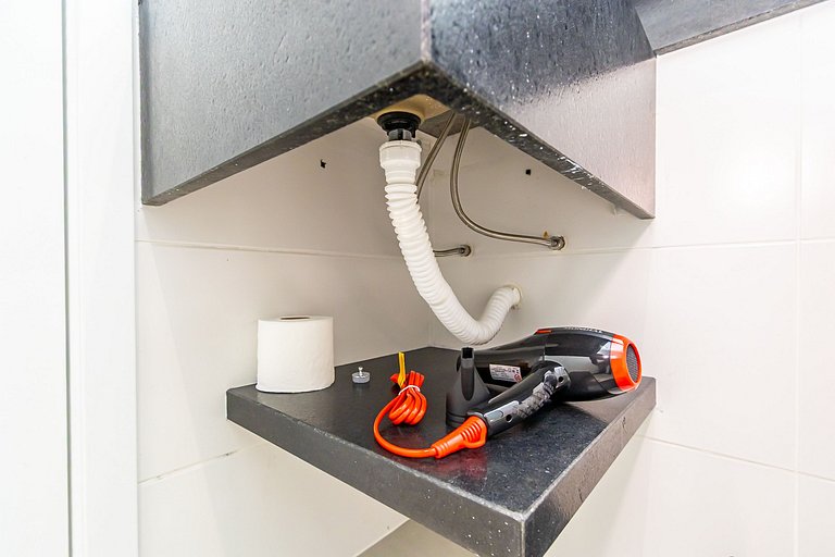 Apto de 2q, c/ vaga em prédio com Piscina -IBI0407