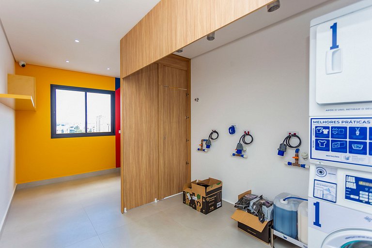 Apto de 2q, c/ vaga em prédio com Piscina -IBI0407