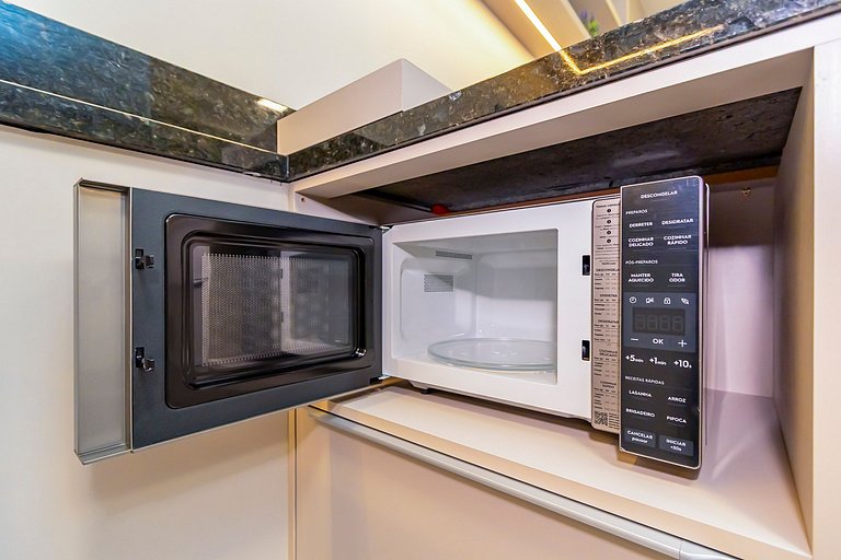 Studio c/ vaga em prédio com piscina - IBI0802