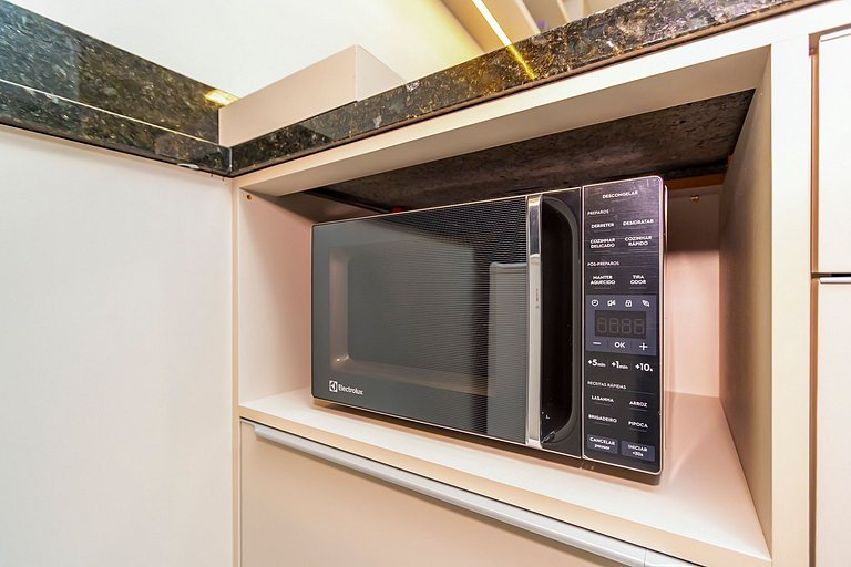 Studio c/ vaga em prédio com piscina - IBI0802