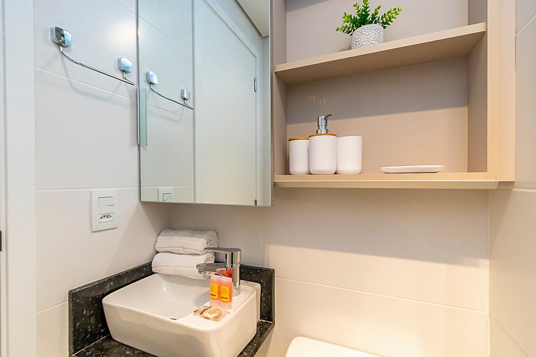 Studio c/ vaga em prédio com piscina - IBI0802