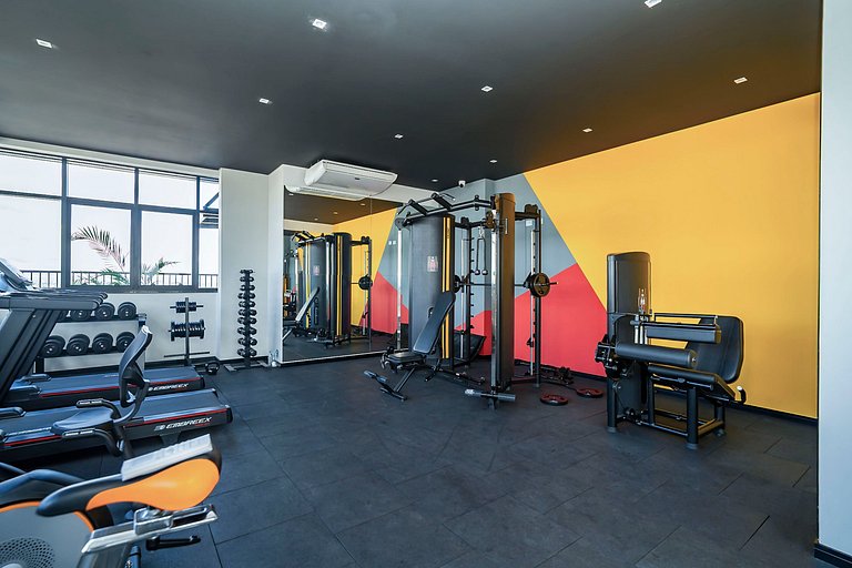 Studio c/ vaga em prédio com piscina - IBI0802