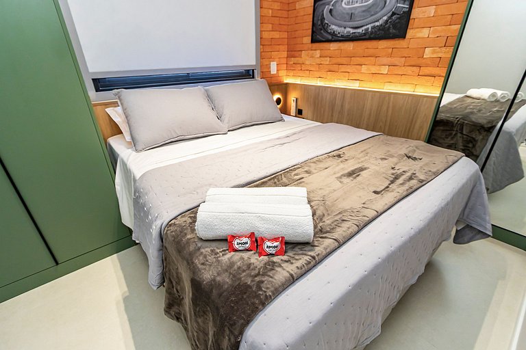 Ap Premium de 2q em prédio c/ piscina - IBI2009